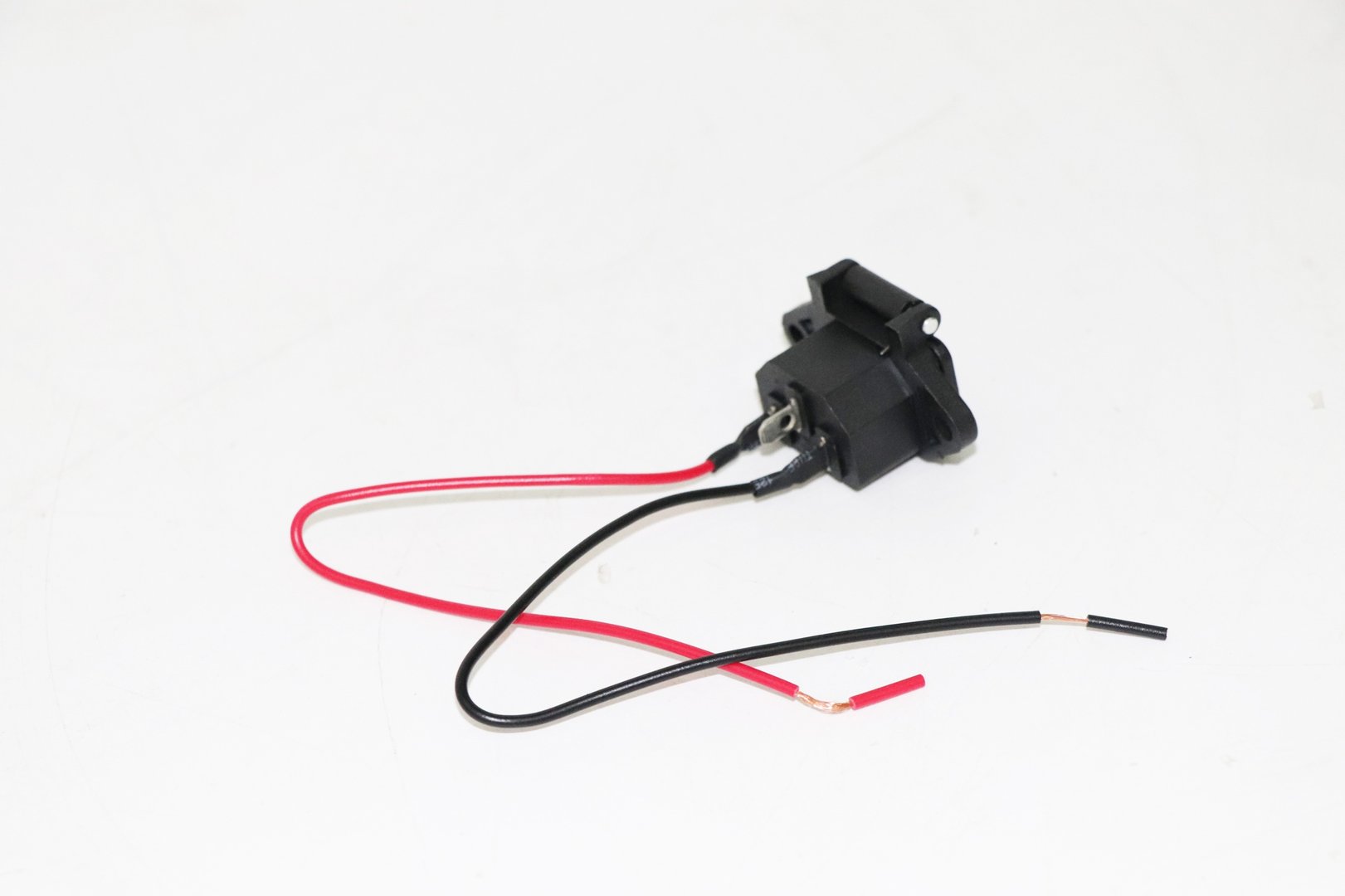 Chân sạc vuông BXĐ